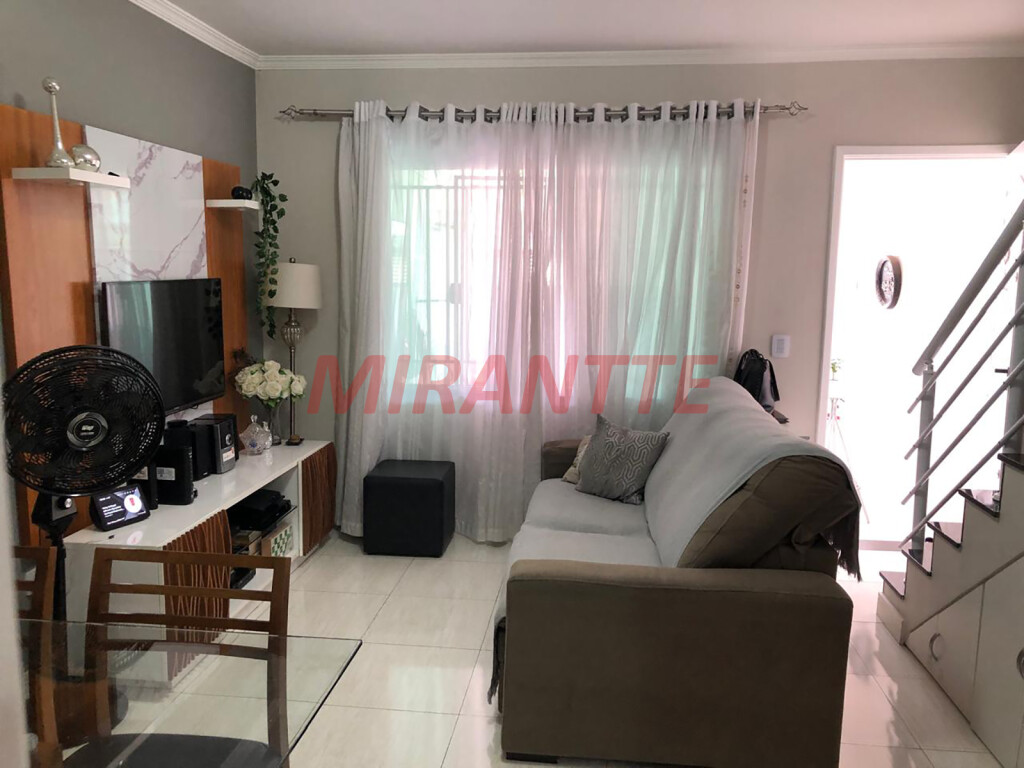 Sobrado de 100m² com 3 quartos em Vila Gustavo