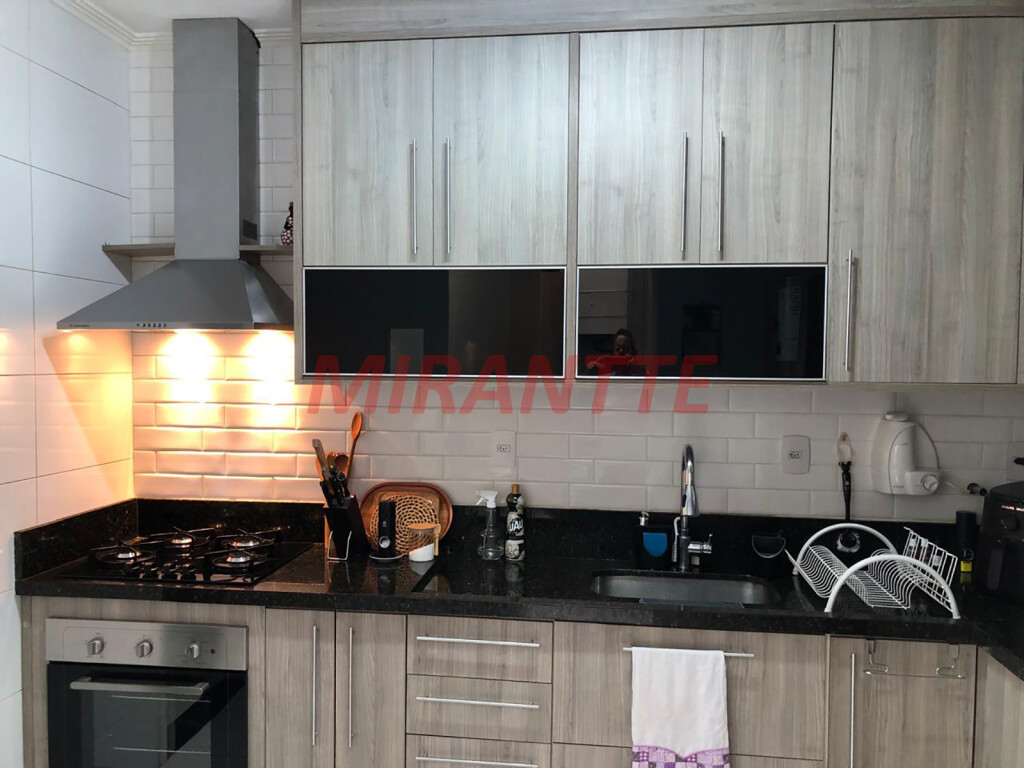 Sobrado de 100m² com 3 quartos em Vila Gustavo