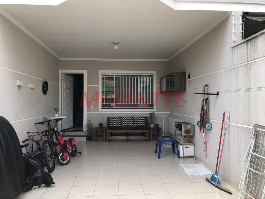 Sobrado de 100m² com 3 quartos em Vila Gustavo