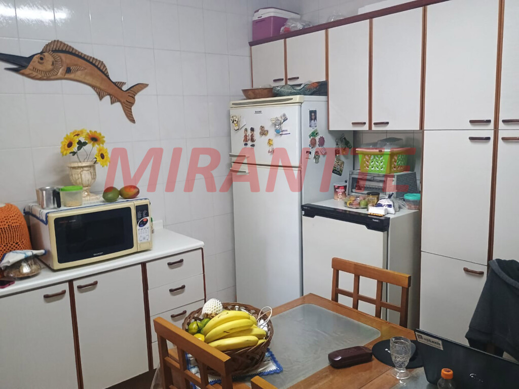 Casa terrea de 166m² com 4 quartos em Vila Medeiros