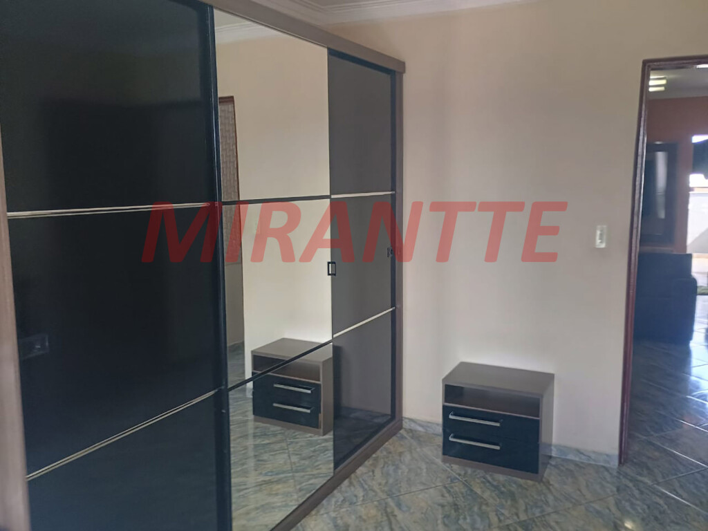Sobrado de 278m² com 5 quartos em Vila Medeiros