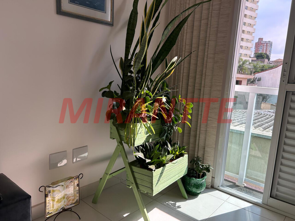 Cond. fechado de 100m² com 2 quartos em Santa Teresinha