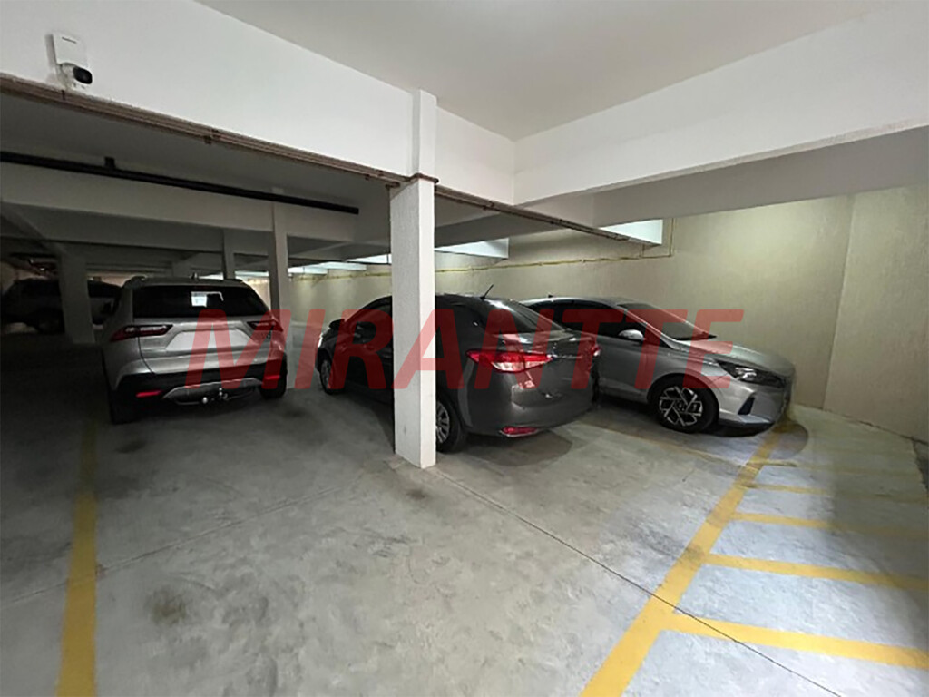 Cond. fechado de 100m² com 2 quartos em Santa Teresinha