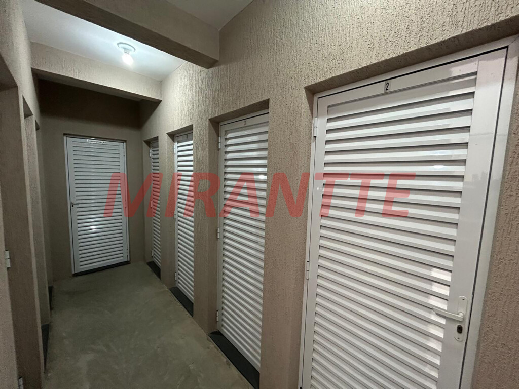 Cond. fechado de 100m² com 2 quartos em Santa Teresinha