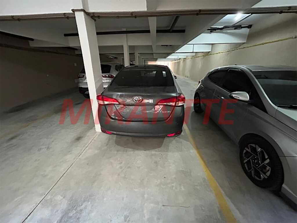 Cond. fechado de 100m² com 2 quartos em Santa Teresinha