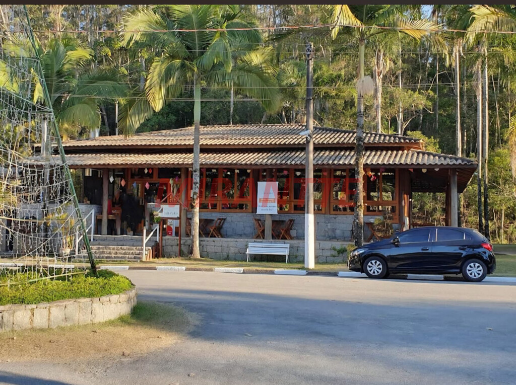 Terreno de 430m² em Serra Da Cantareira