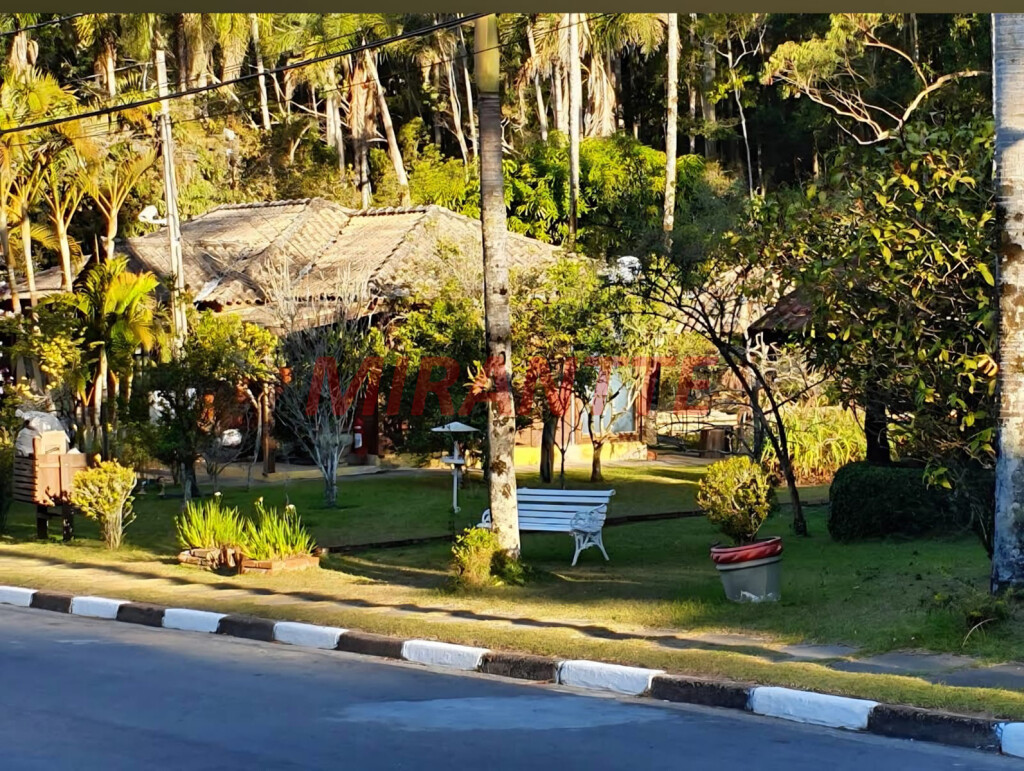 Terreno de 430m² em Serra Da Cantareira