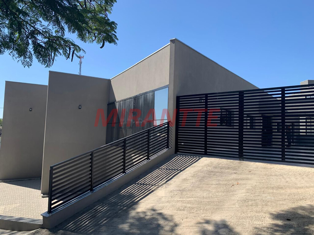 Comercial de 1800m² em santana de parnaiba