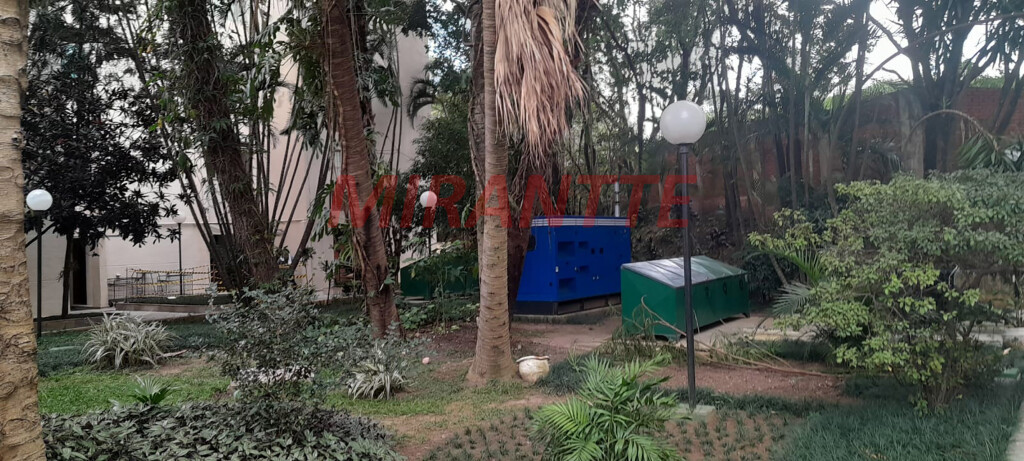 Apartamento de 99m² com 3 quartos em Barro Branco