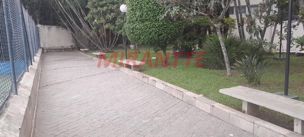 Apartamento de 99m² com 3 quartos em Barro Branco