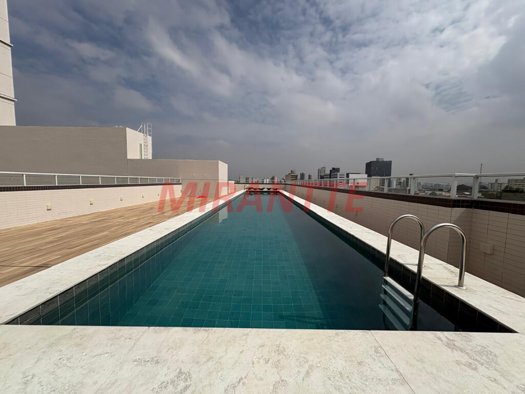 Apartamento de 35m² com 2 quartos em Vila Mazzei