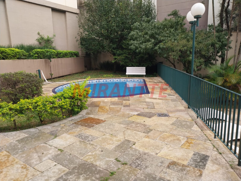 Apartamento de 72m² com 2 quartos em Santana