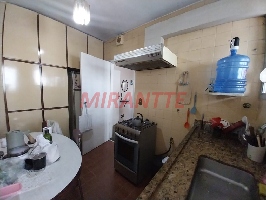 Apartamento de 72m² com 2 quartos em Santana