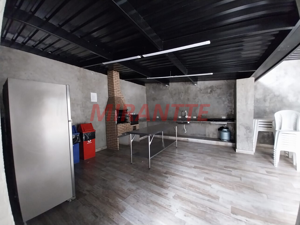 Apartamento de 72m² com 2 quartos em Santana