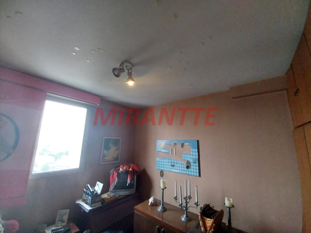 Apartamento de 72m² com 2 quartos em Santana