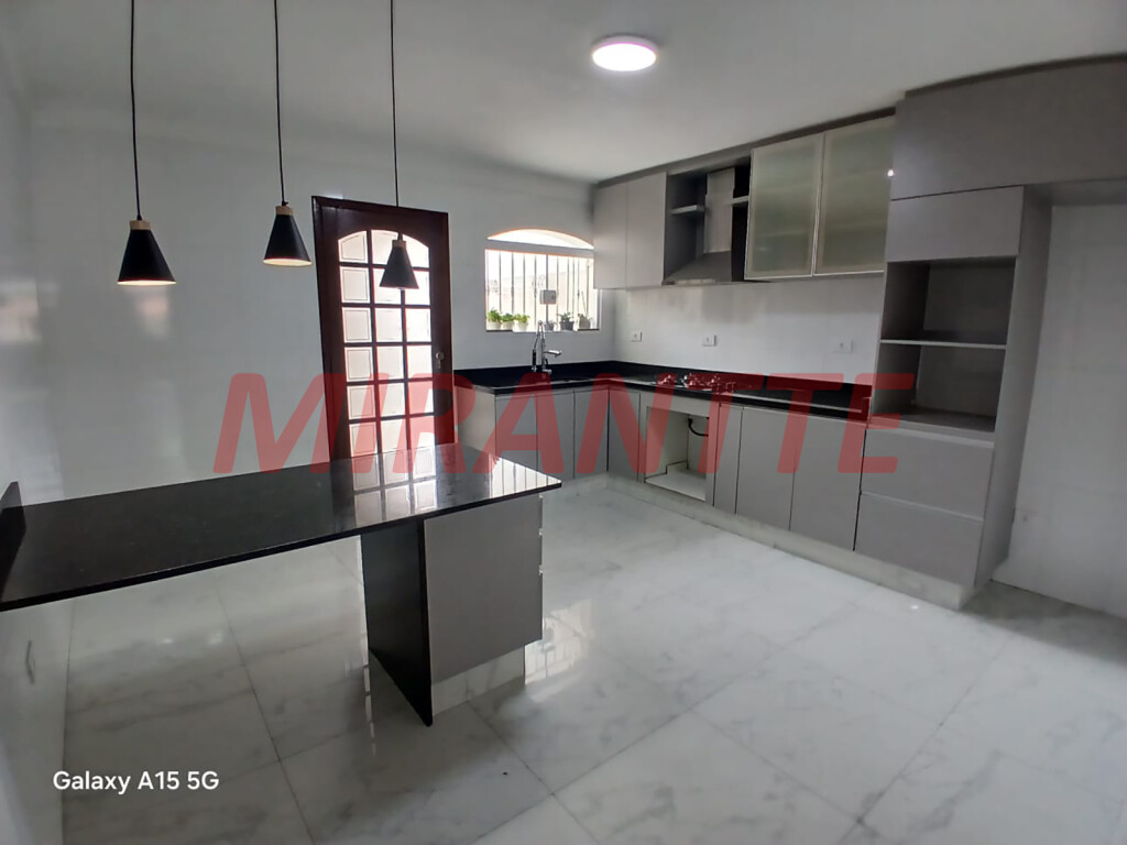 Sobrado de 179m² com 3 quartos em Tremembe