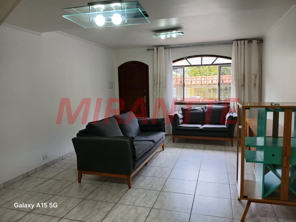 Sobrado de 179m² com 3 quartos em Tremembe