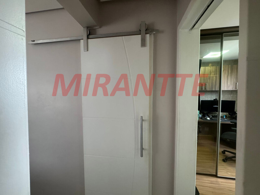 Apartamento de 50m² com 2 quartos em Vila Mazzei