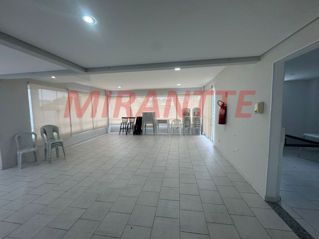 Apartamento de 50m² com 2 quartos em Vila Mazzei