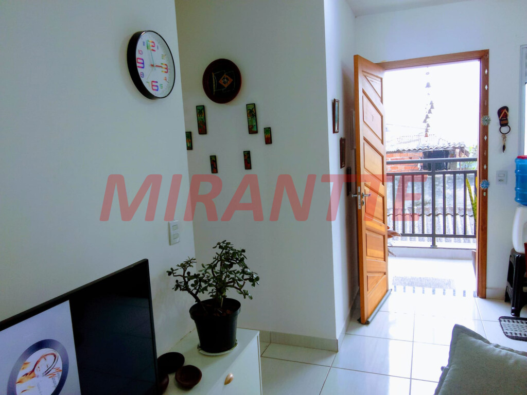 Cond. fechado de 40m² com 2 quartos em Casa Verde