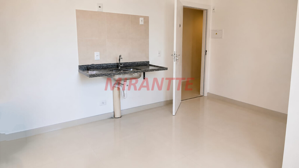 Apartamento de 35m² com 2 quartos em Vila Nova Cachoeirinha