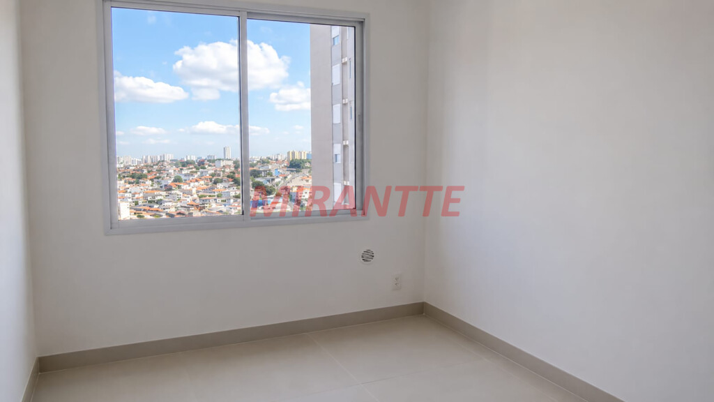 Apartamento de 35m² com 2 quartos em Vila Nova Cachoeirinha