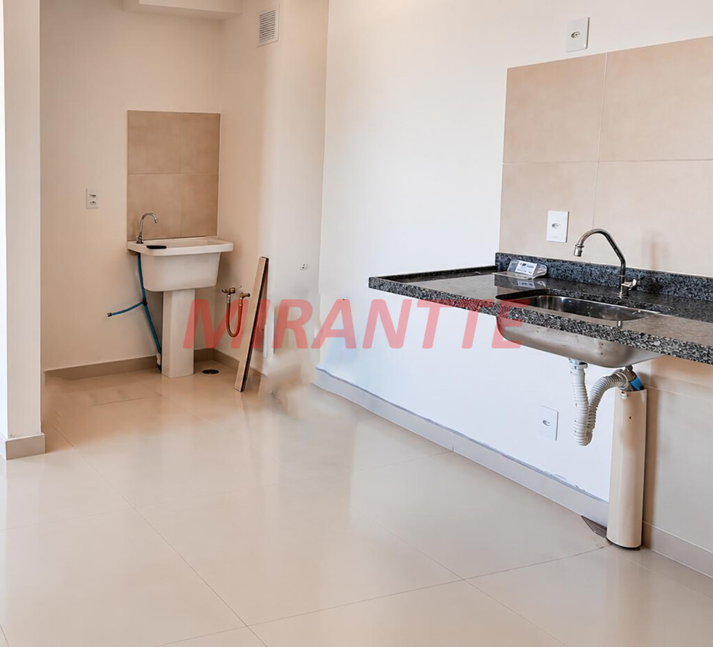 Apartamento de 35m² com 2 quartos em Vila Nova Cachoeirinha