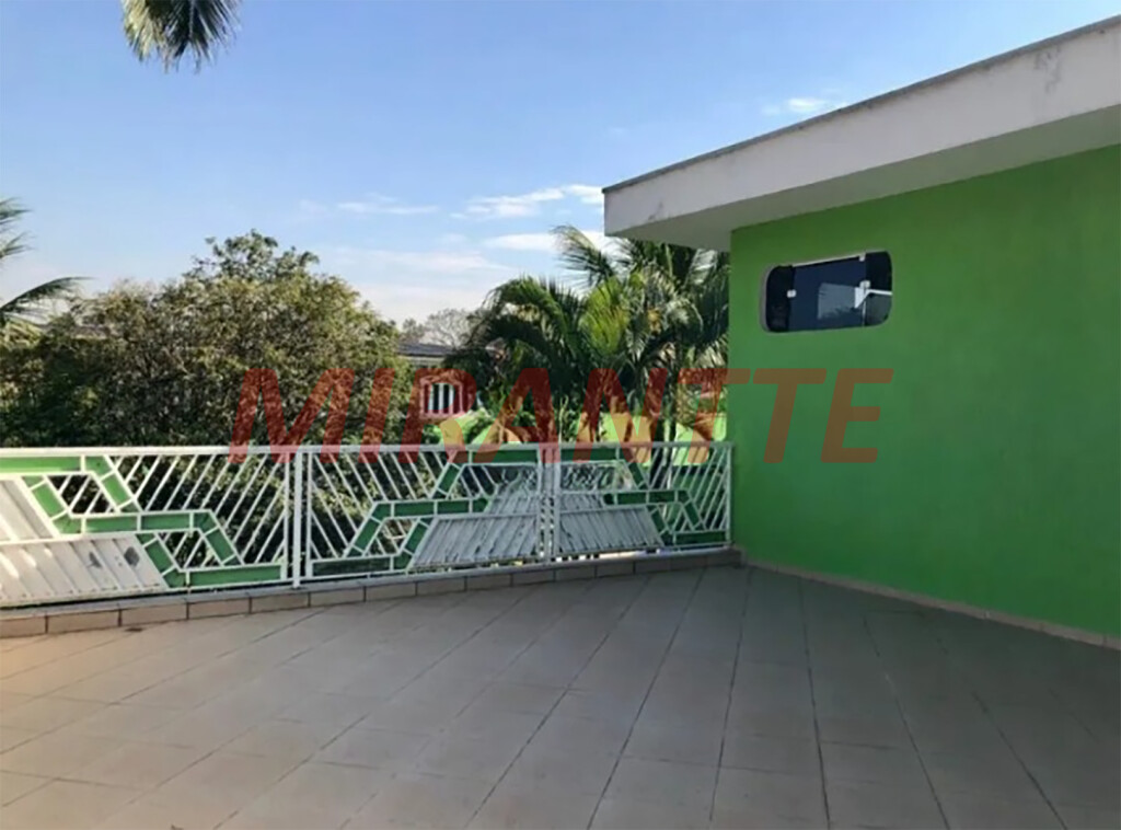 Sobrado de 600m² com 5 quartos em Interlagos