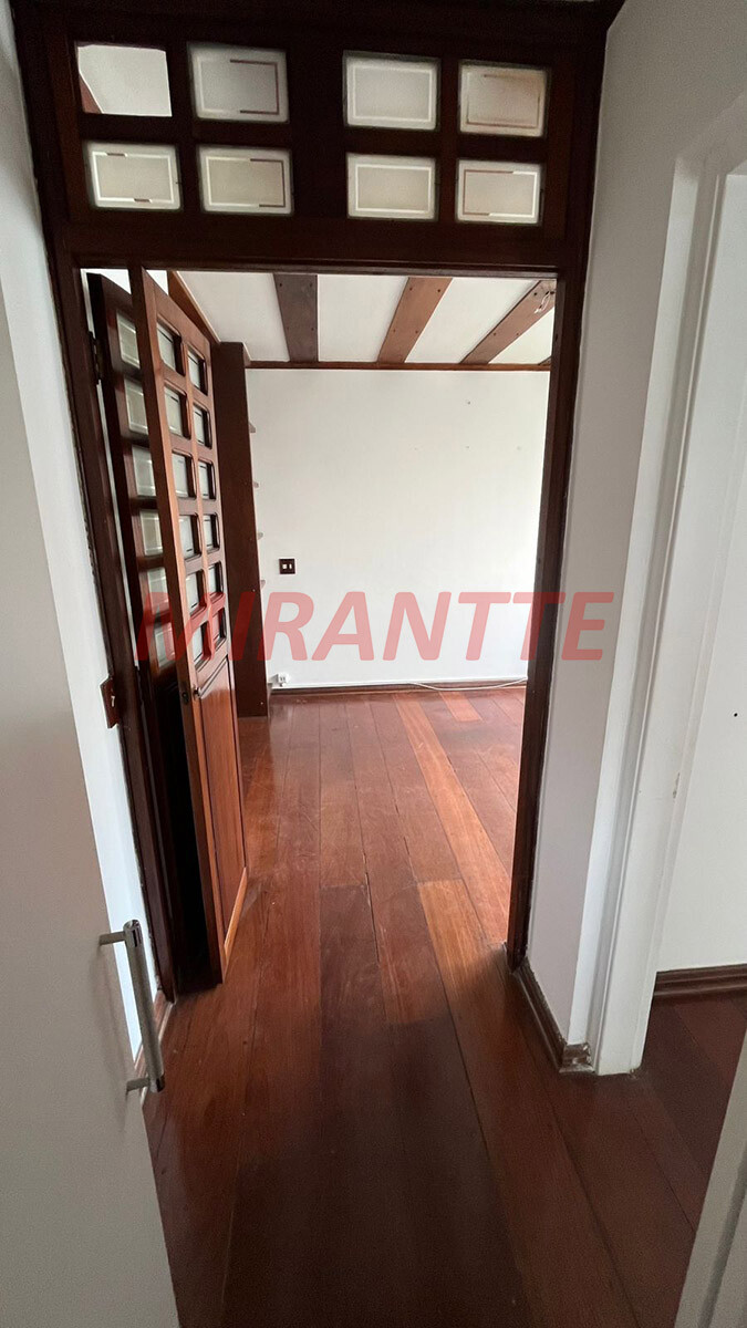 Apartamento de 78m² com 2 quartos em Santa Teresinha