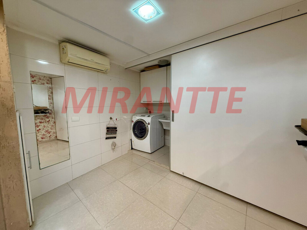 Sobrado de 117m² com 3 quartos em Imirim