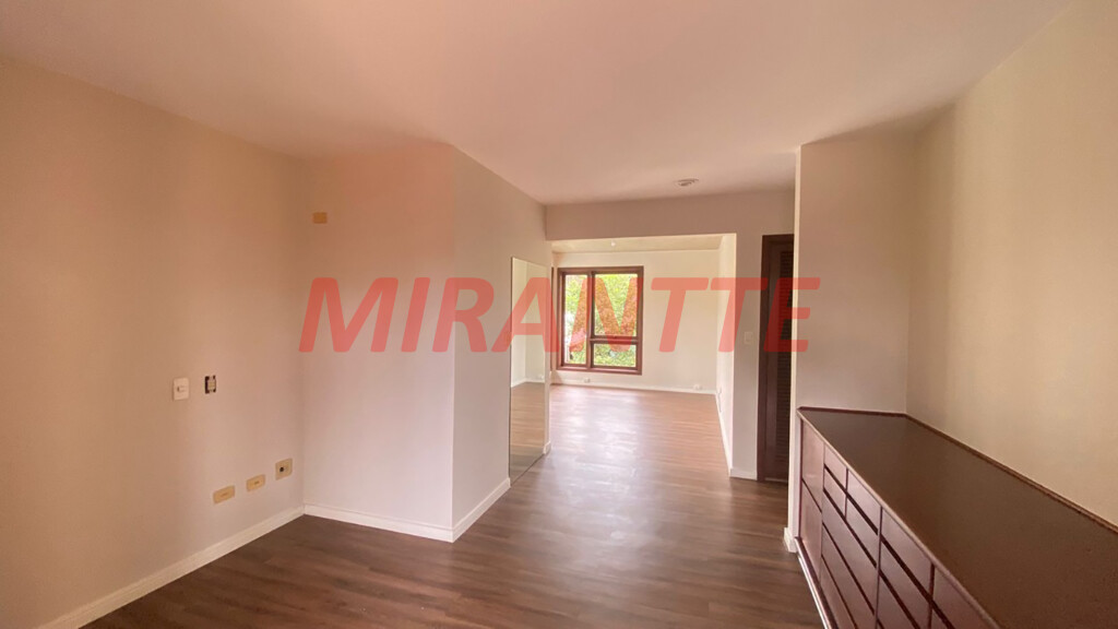Sobrado de 552m² com 4 quartos em Alphaville