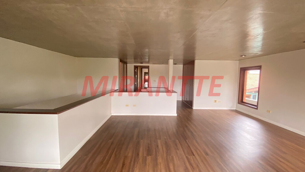 Sobrado de 552m² com 4 quartos em Alphaville