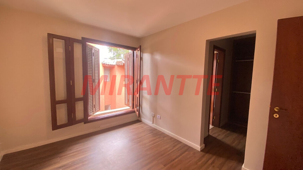 Sobrado de 552m² com 4 quartos em Alphaville