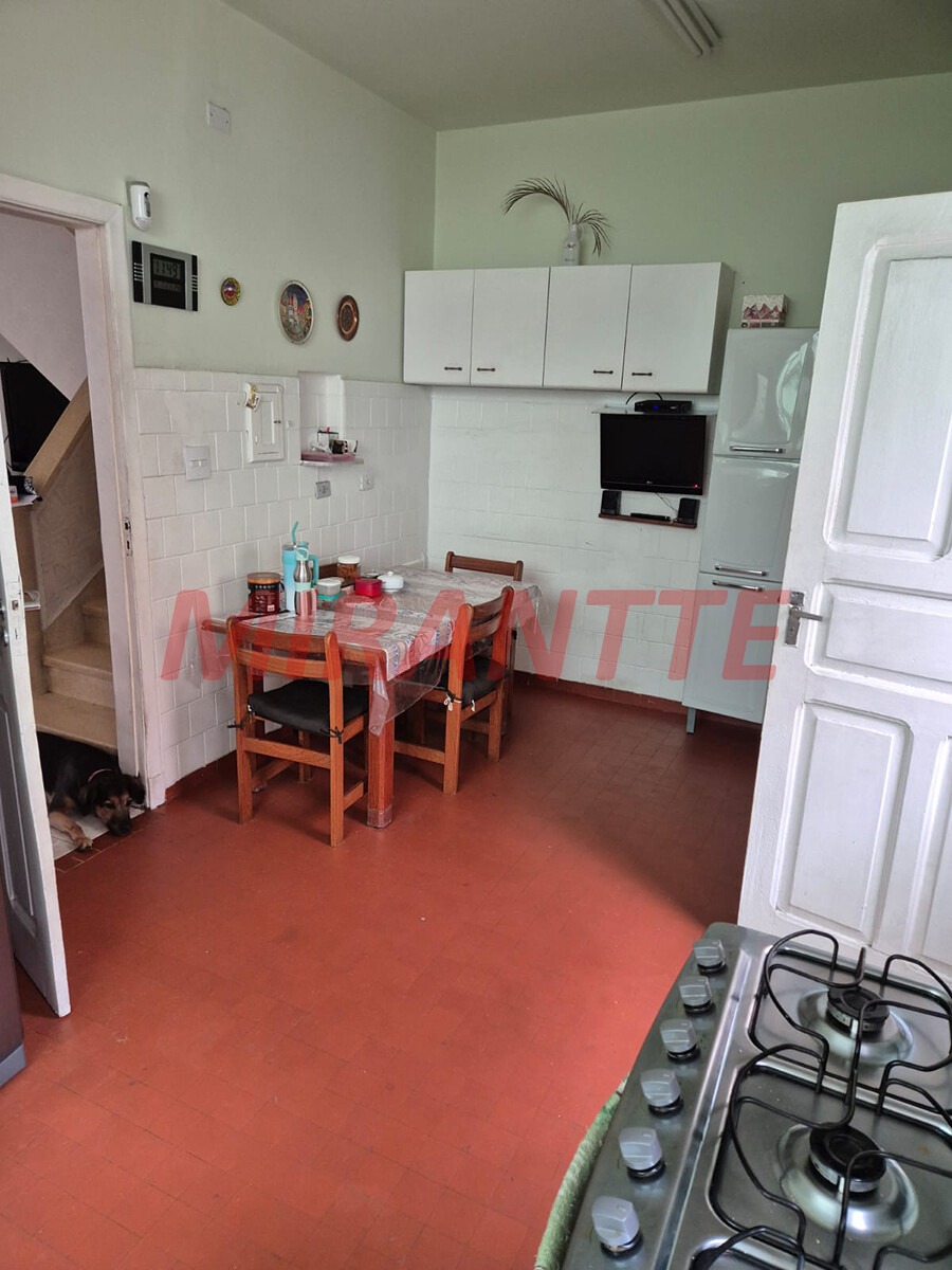Sobrado de 98m² com 4 quartos em Canindé