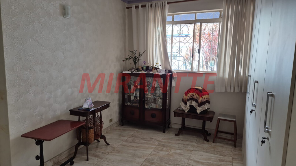 Sobrado de 98m² com 4 quartos em Canindé