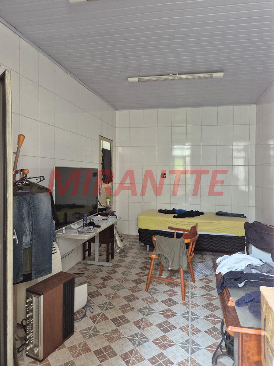 Sobrado de 98m² com 4 quartos em Canindé