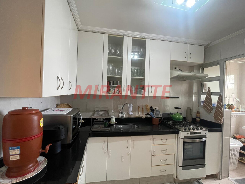 Apartamento de 64m² com 2 quartos em Jardim Santa Inês