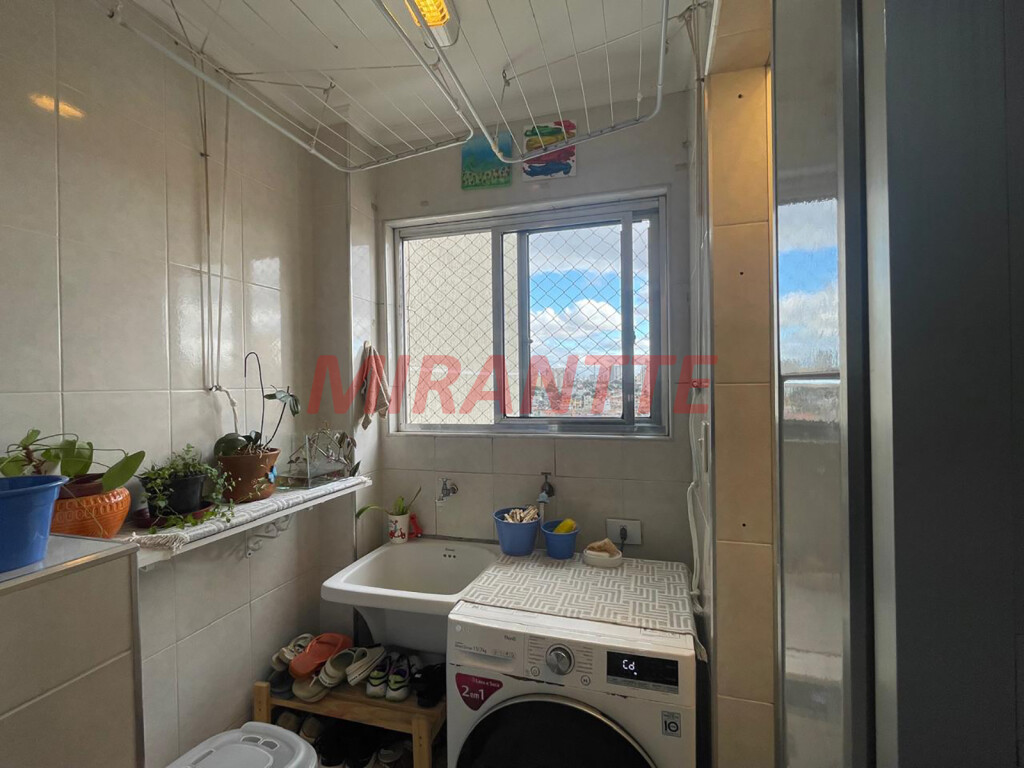 Apartamento de 64m² com 2 quartos em Jardim Santa Inês
