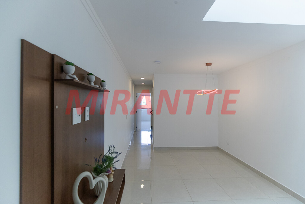 Sobrado de 140m² com 3 quartos em Vila Isolina Mazzei