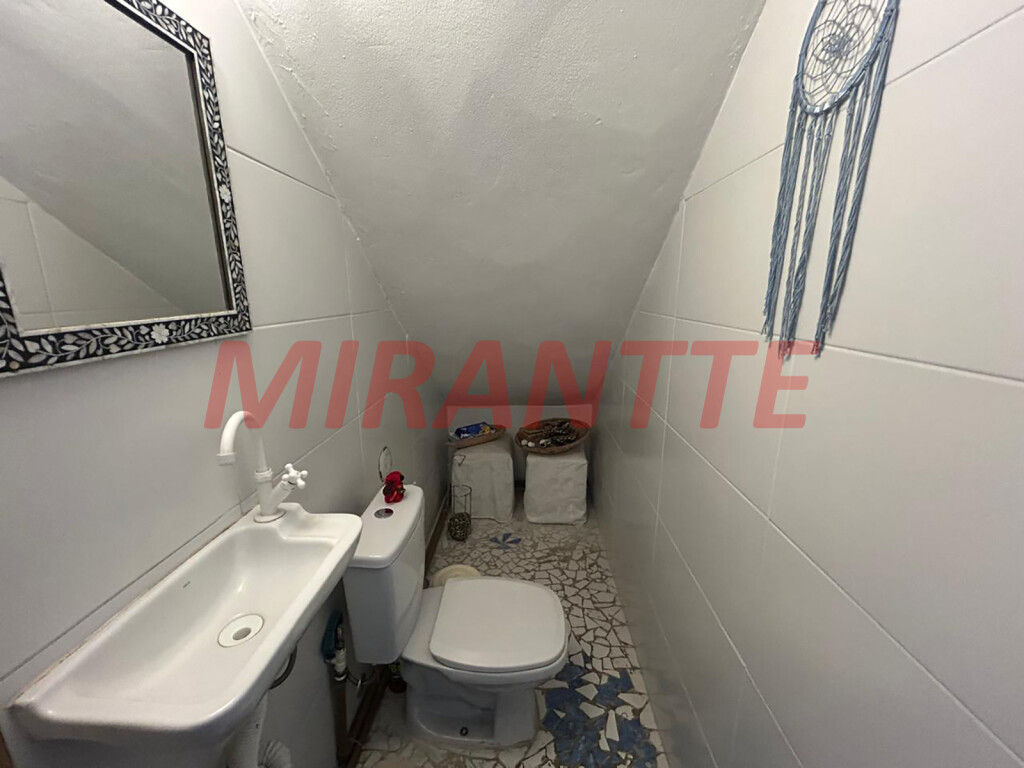 Sobrado com 3 quartos em Santana