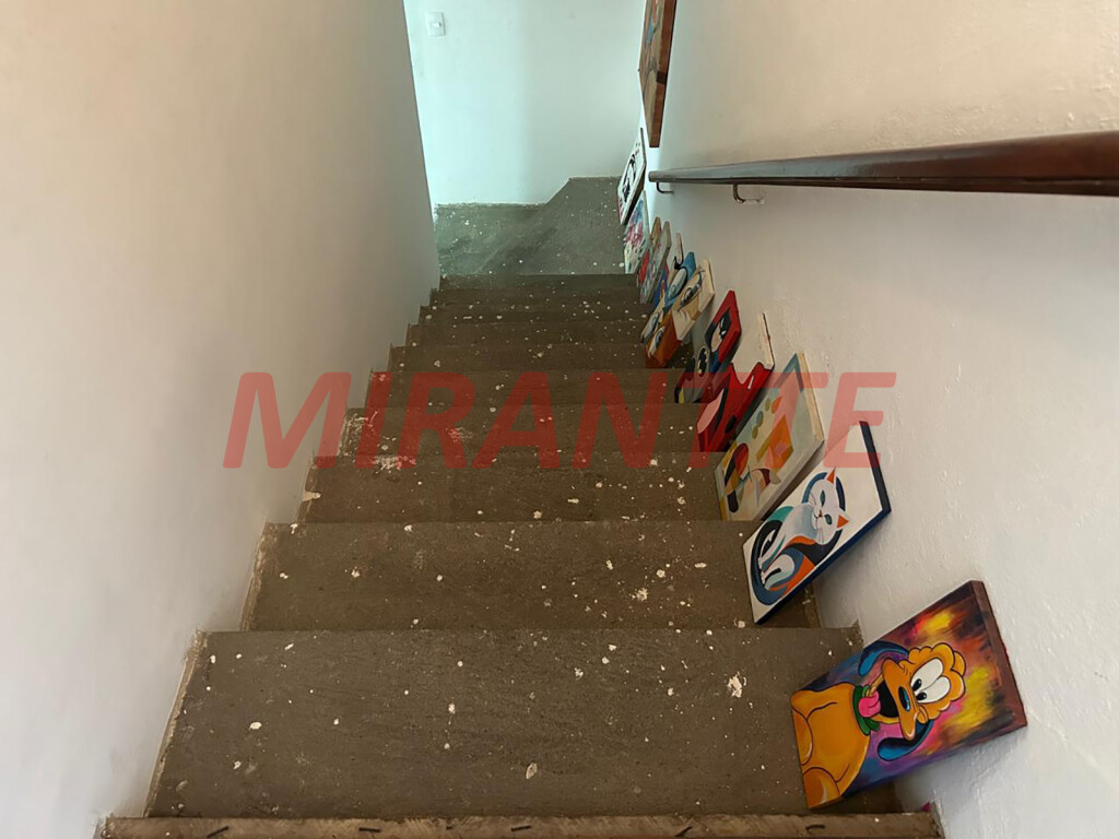 Sobrado com 3 quartos em Santana