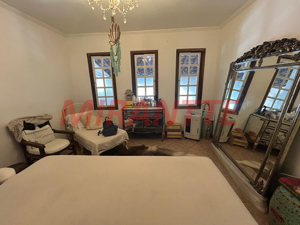 Sobrado com 3 quartos em Santana