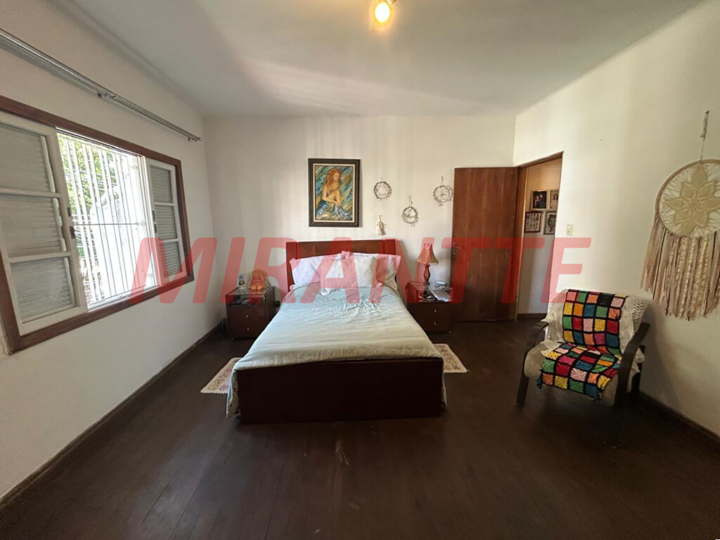 Sobrado com 3 quartos em Santana
