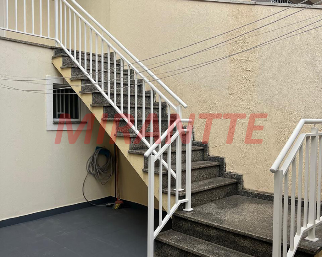 Sobrado de 155m² com 3 quartos em Imirim