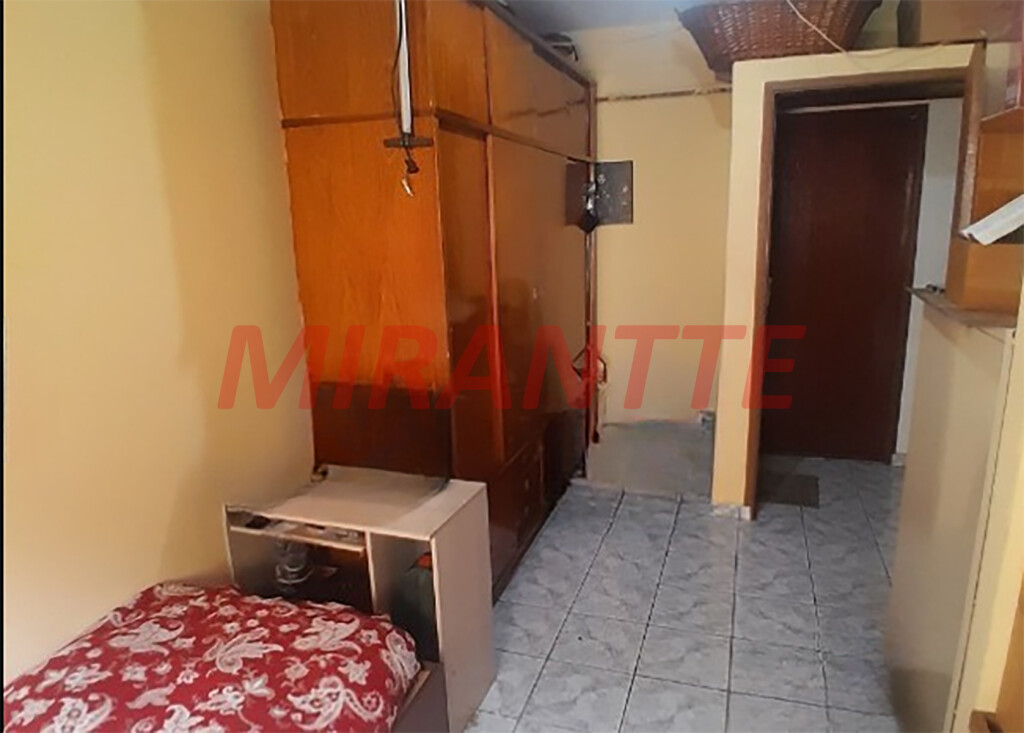 Casa terrea de 303m² com 4 quartos em Lauzane Paulista