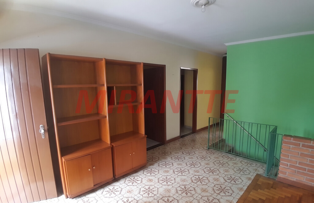 Casa terrea de 303m² com 4 quartos em Lauzane Paulista
