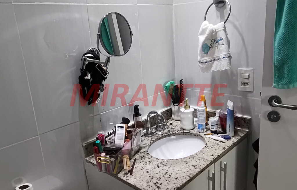 Apartamento de 68m² com 3 quartos em Vila Nivi
