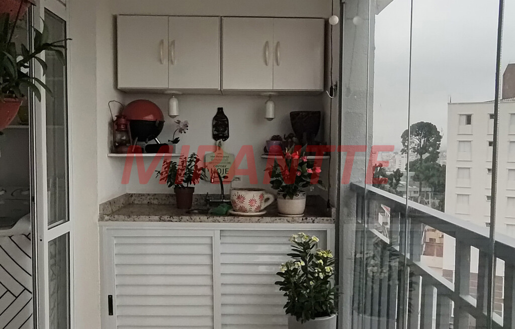 Apartamento de 68m² com 3 quartos em Vila Nivi