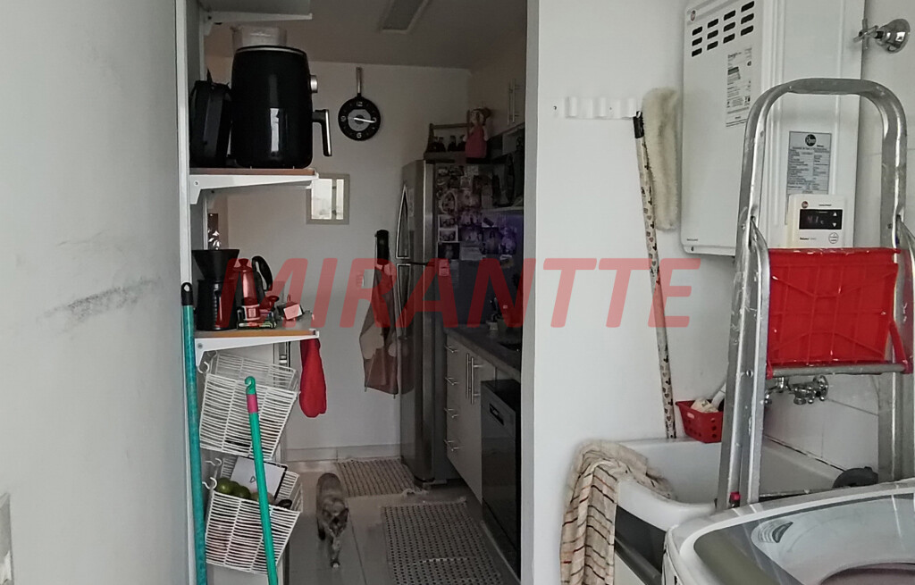 Apartamento de 68m² com 3 quartos em Vila Nivi