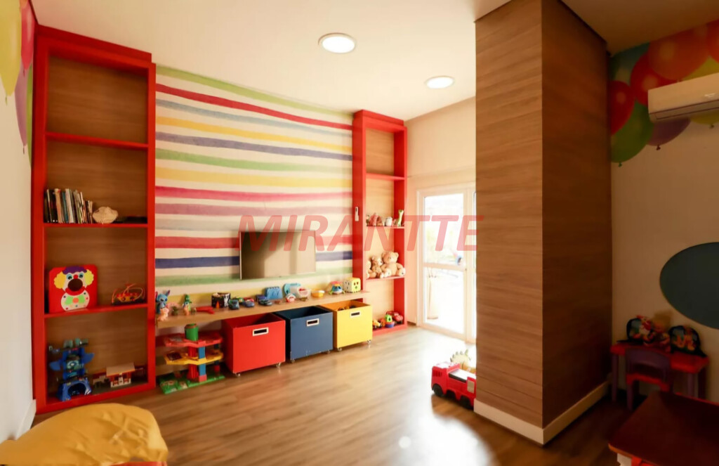 Apartamento de 92m² com 2 quartos em Santana